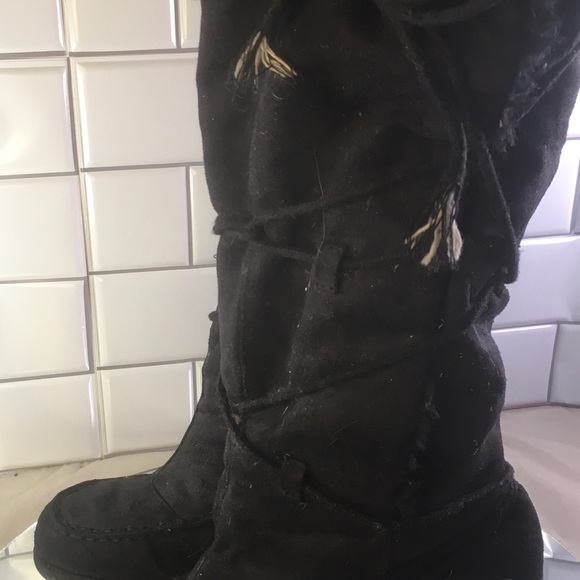SO So Real Black Leather Fur Lined Lace Up Wedge Boots Womens 8.5 - Picture 2 of 10